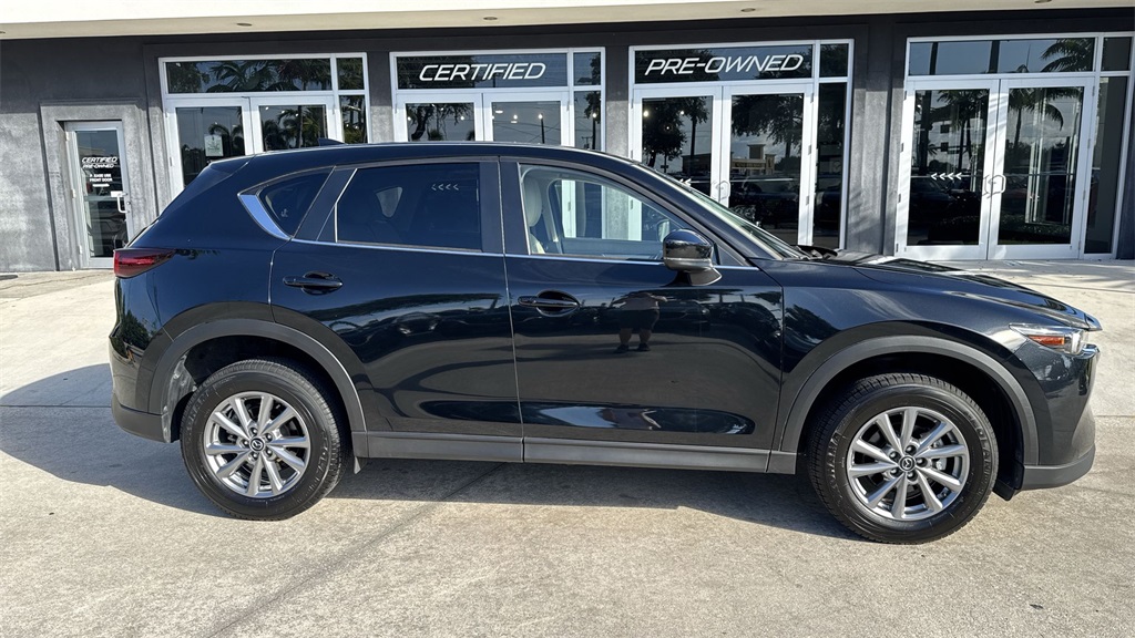 2023 Mazda CX-5 2.5 Select photo 4