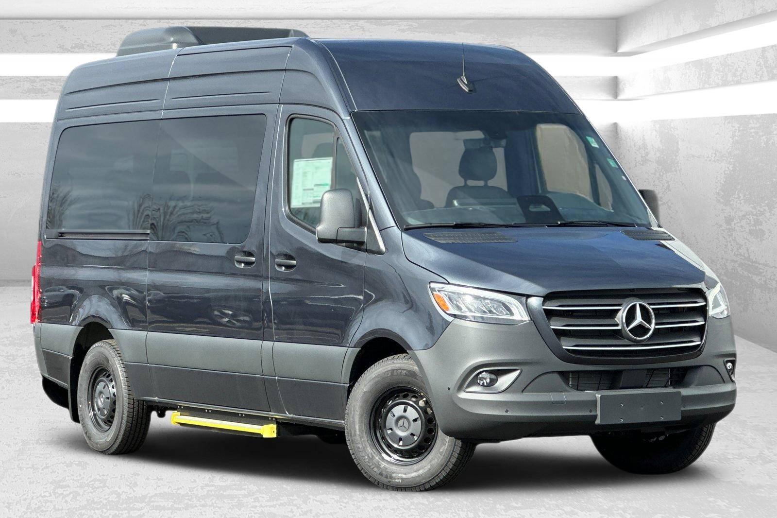 2025 Mercedes-Benz Sprinter Passenger Van Base's photo