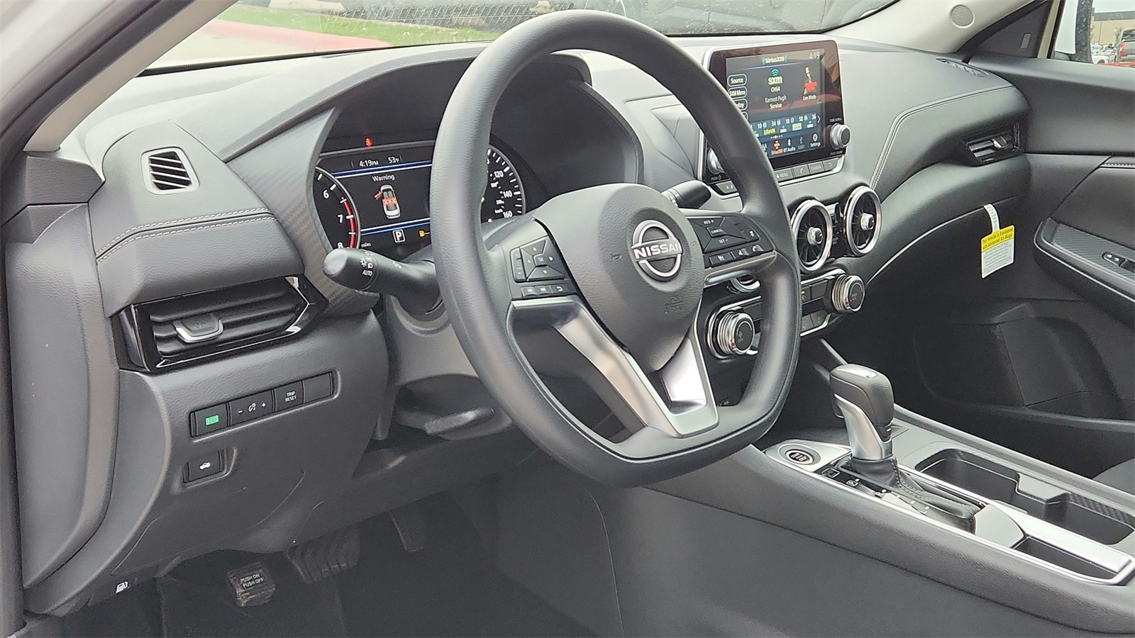 2025 Nissan Sentra SV photo 9