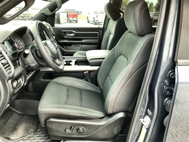 2025 Ram 1500 Big Horn Lone Star photo 3