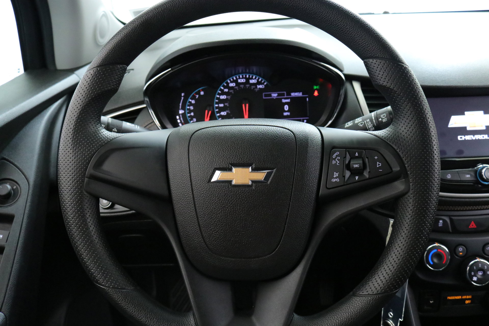 2020 Chevrolet Trax LS photo 12