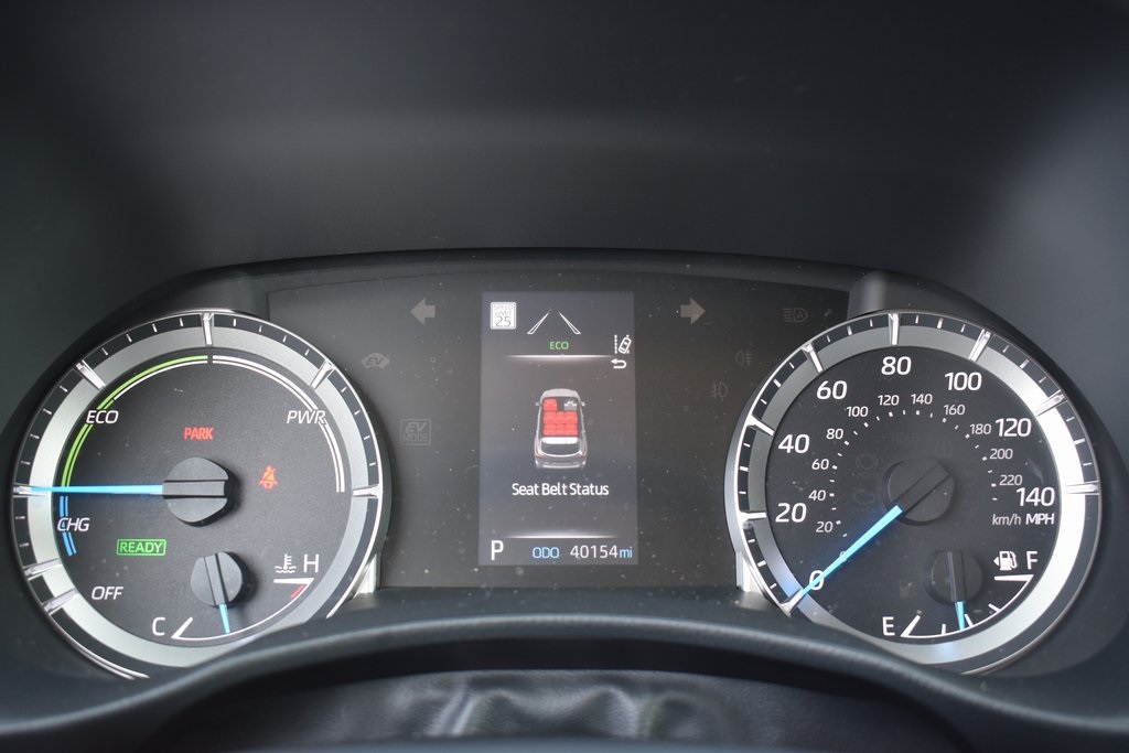 2021 Toyota Highlander Hybrid LE photo 11