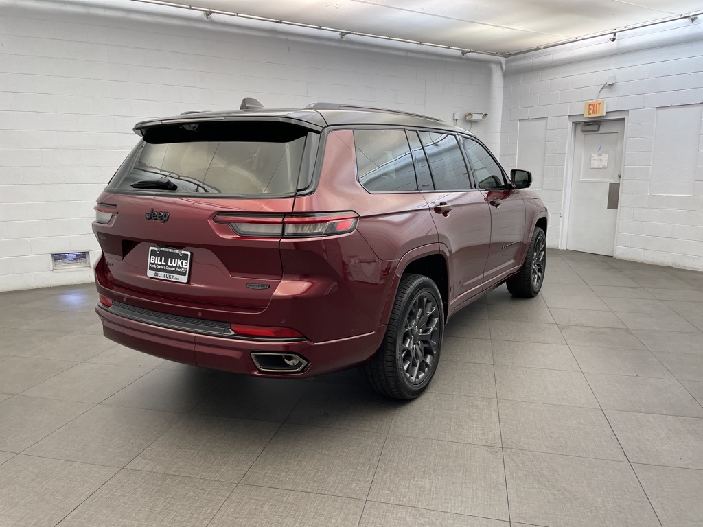 2025 Jeep Grand Cherokee L Summit Reserve photo 2