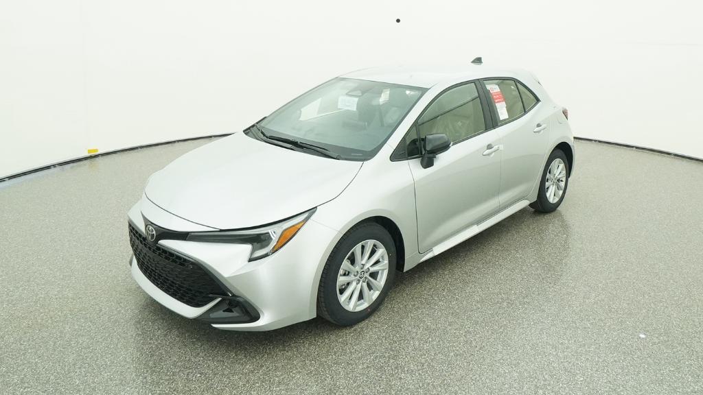 2026 Toyota Corolla Hatchback SE's photo