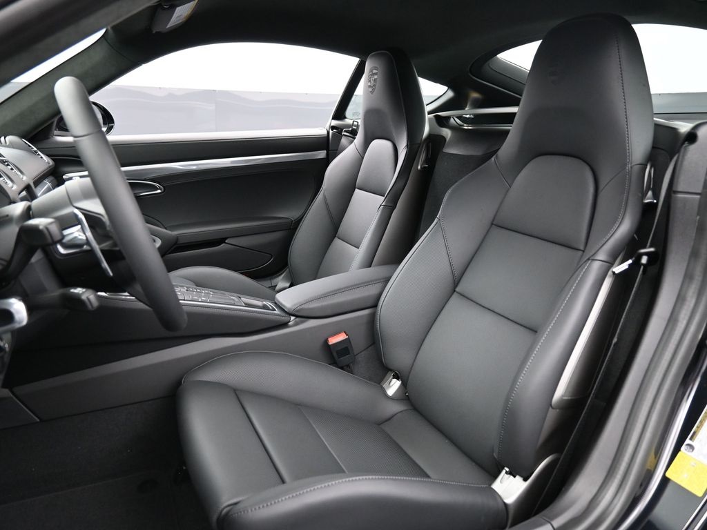 2025 Porsche Cayman GTS 4.0 photo 4