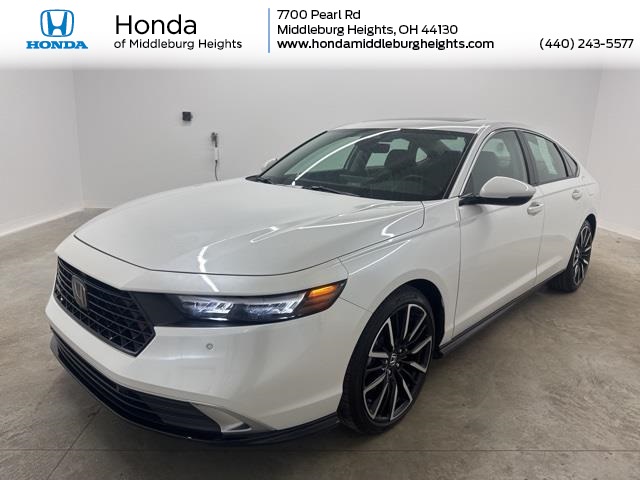 2023 Honda Accord Hybrid Touring's photo