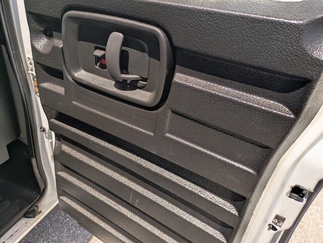 2021 Chevrolet Express 2500 Cargo photo 22