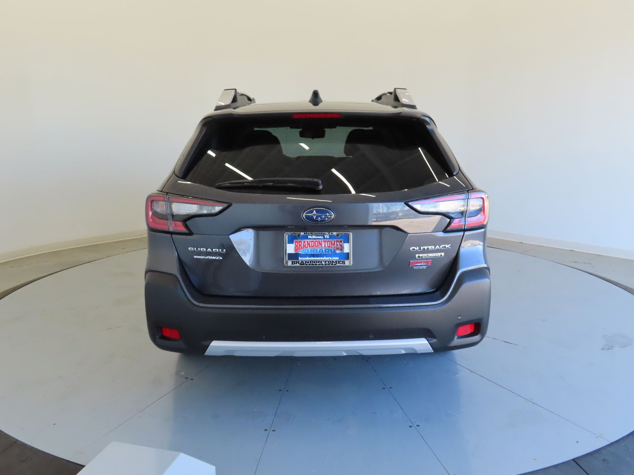 2025 Subaru Outback Touring photo 4