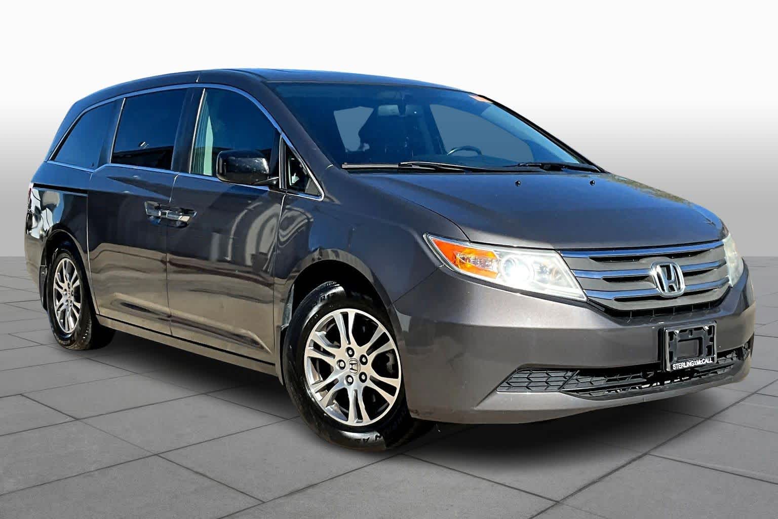 Used 2013 Honda Odyssey EX-L with VIN 5FNRL5H68DB086413 for sale in Stafford, TX