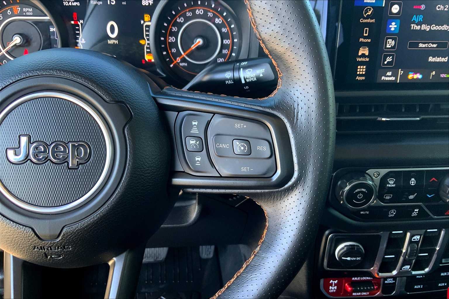 2024 Jeep Gladiator Mojave photo 23