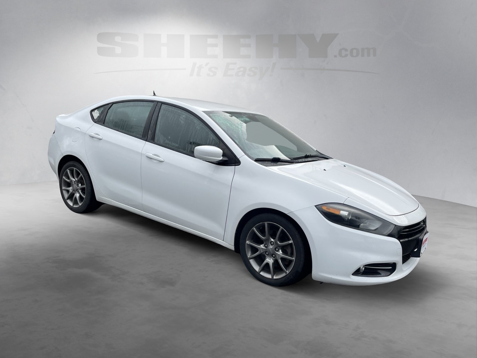 2015 Dodge Dart SXT photo 2