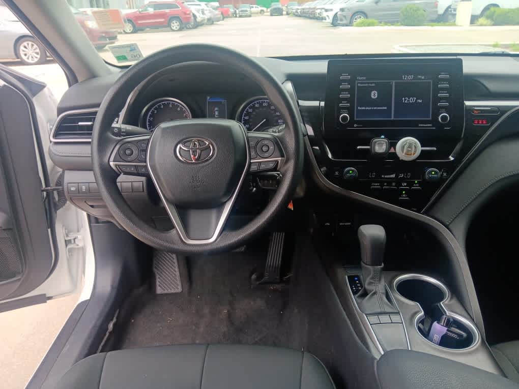 2023 Toyota Camry LE photo 11