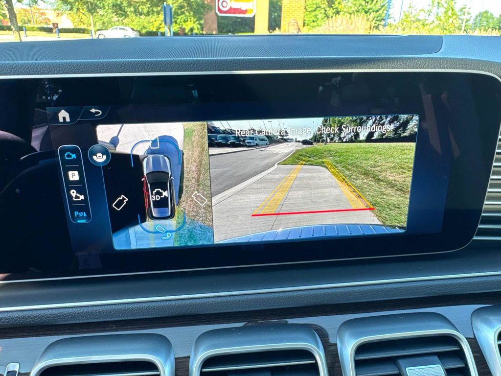 2026 Mercedes Benz GLE 450e 4MATIC photo 23