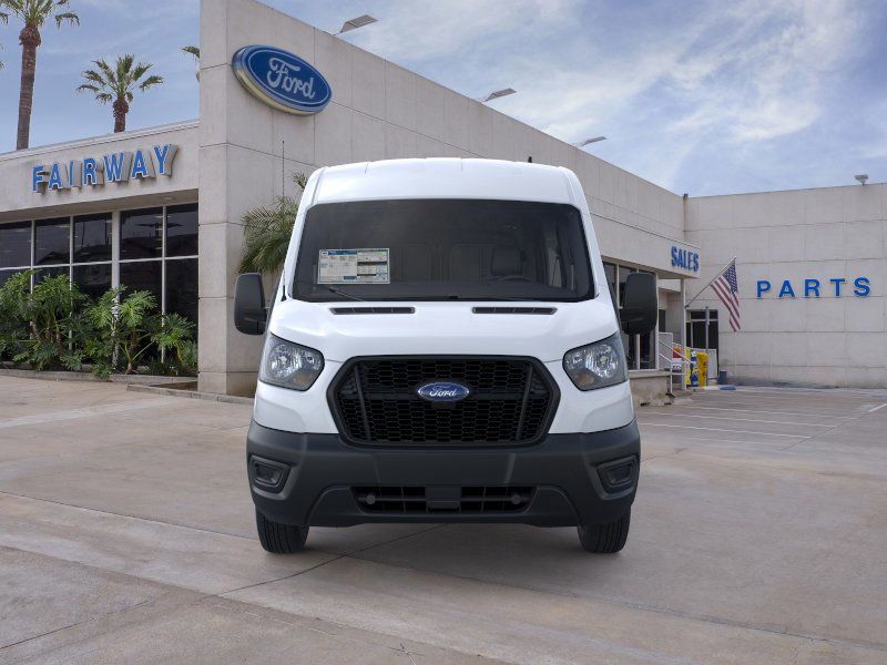 2025 Ford Transit photo 4