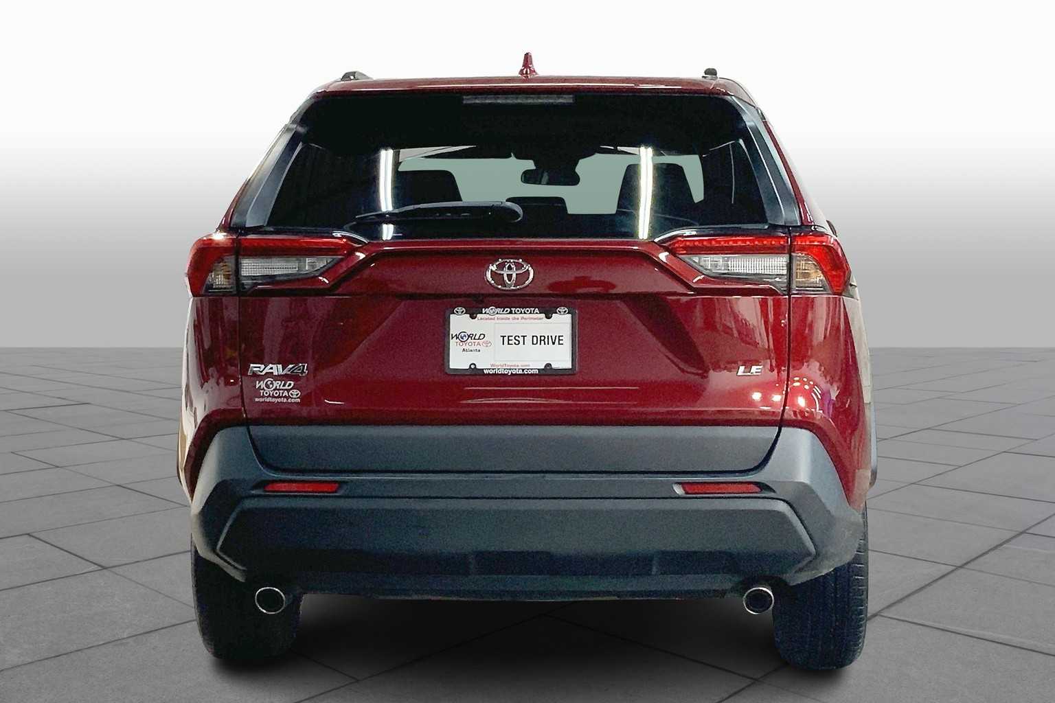 Image 3 of Pre-Owned 2021 Toyota RAV4 LE