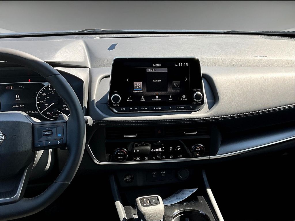 2026 Nissan Rogue SV photo 7