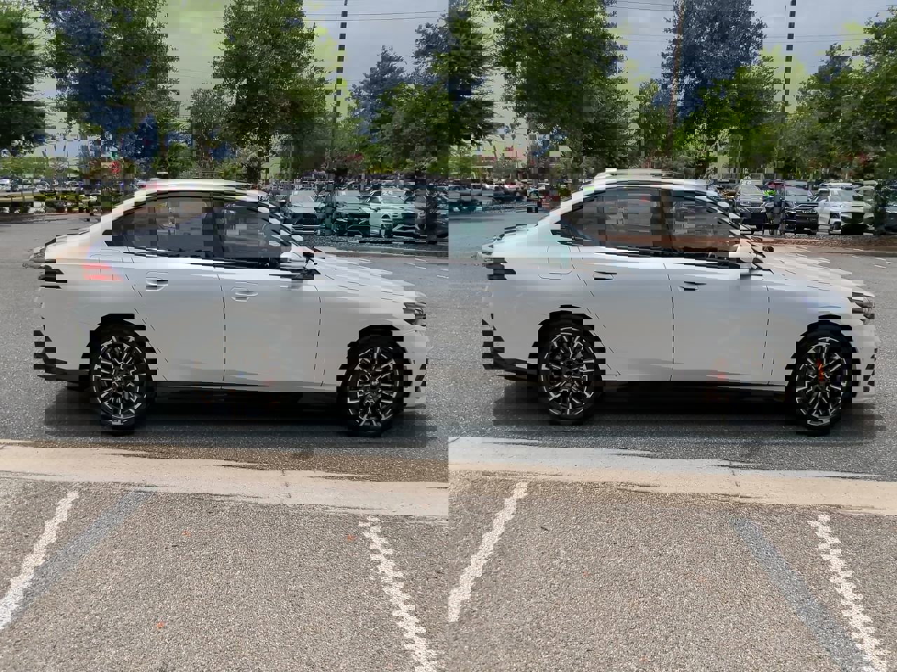 2026 Bmw 530i photo 3