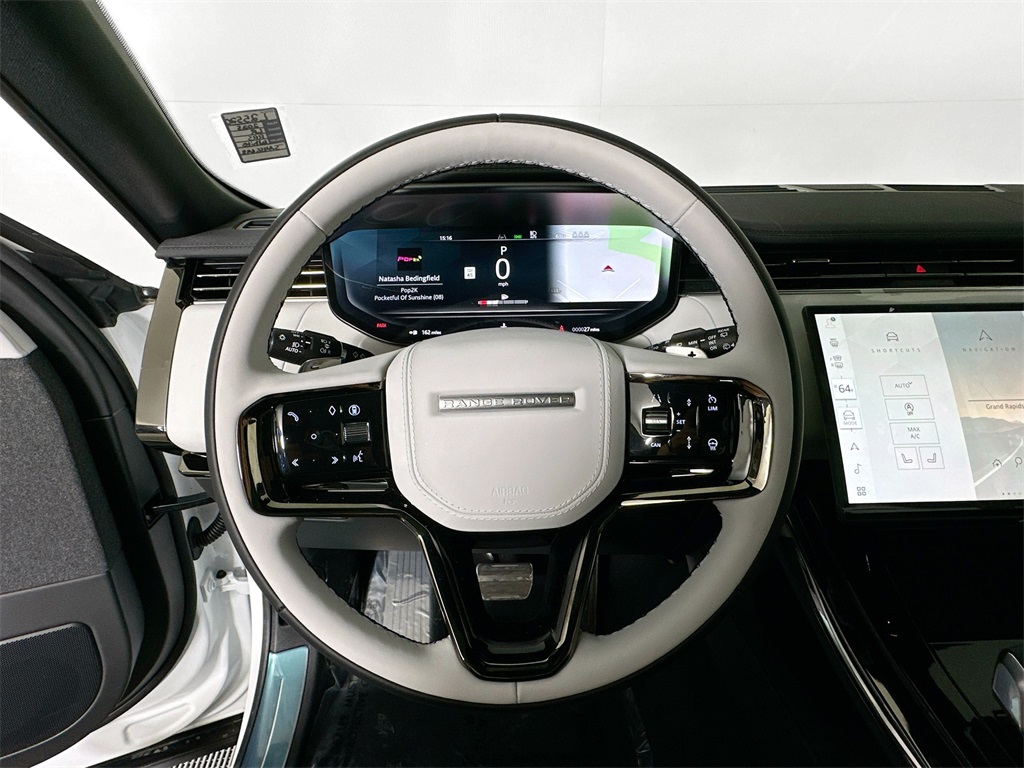 2025 Land Rover Range Rover Sport SE photo 12