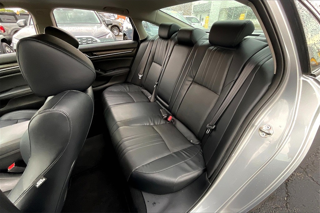 2018 Honda Accord EX-L 2.0T photo 23