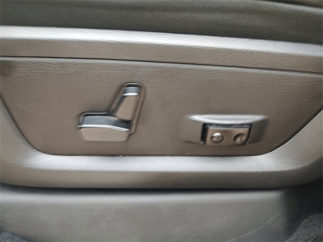 2019 Ram 2500 Laramie photo 33