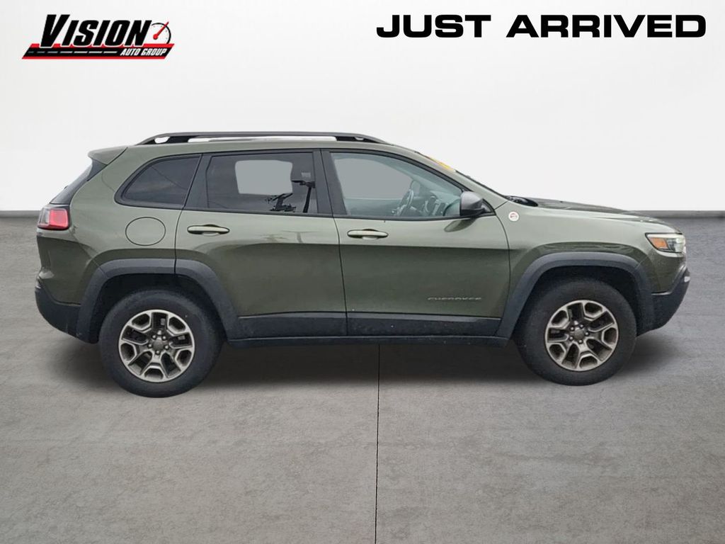 2020 Jeep Cherokee Trailhawk photo 4