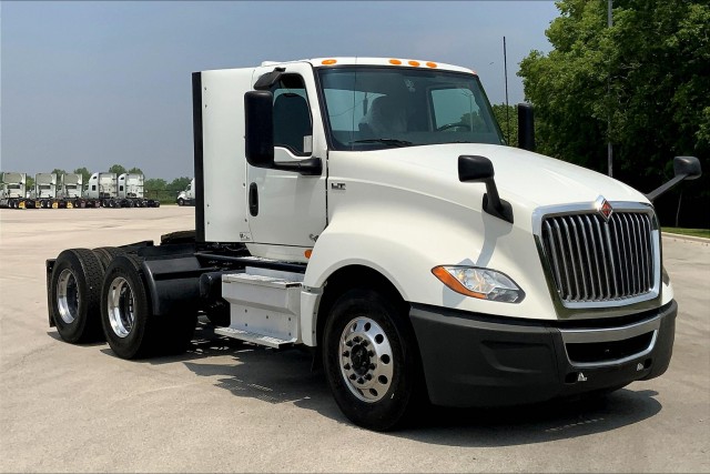 Pre-Owned 2019 International LT625 6x4 Day Cab