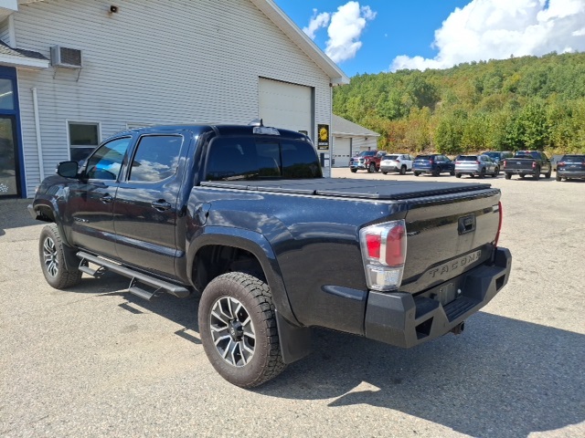 2022 Toyota Tacoma Limited photo 5