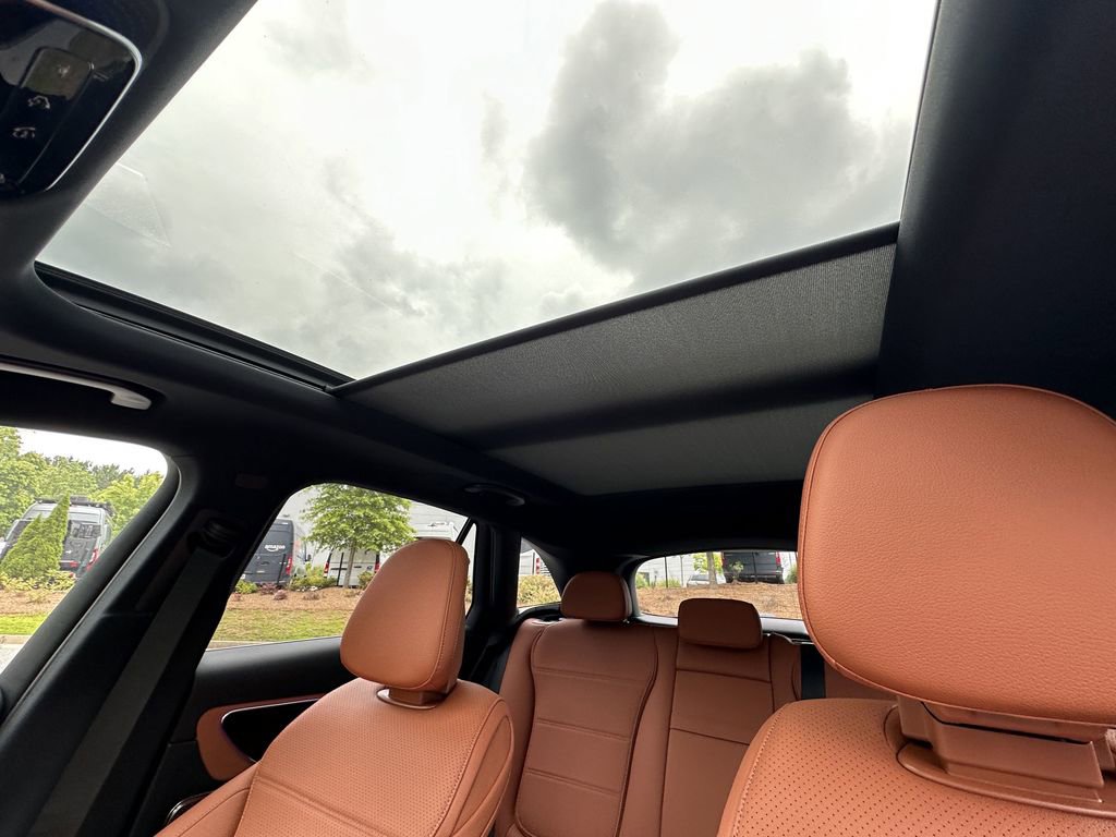 2025 Mercedes Benz GLC 350e 4MATIC photo 34