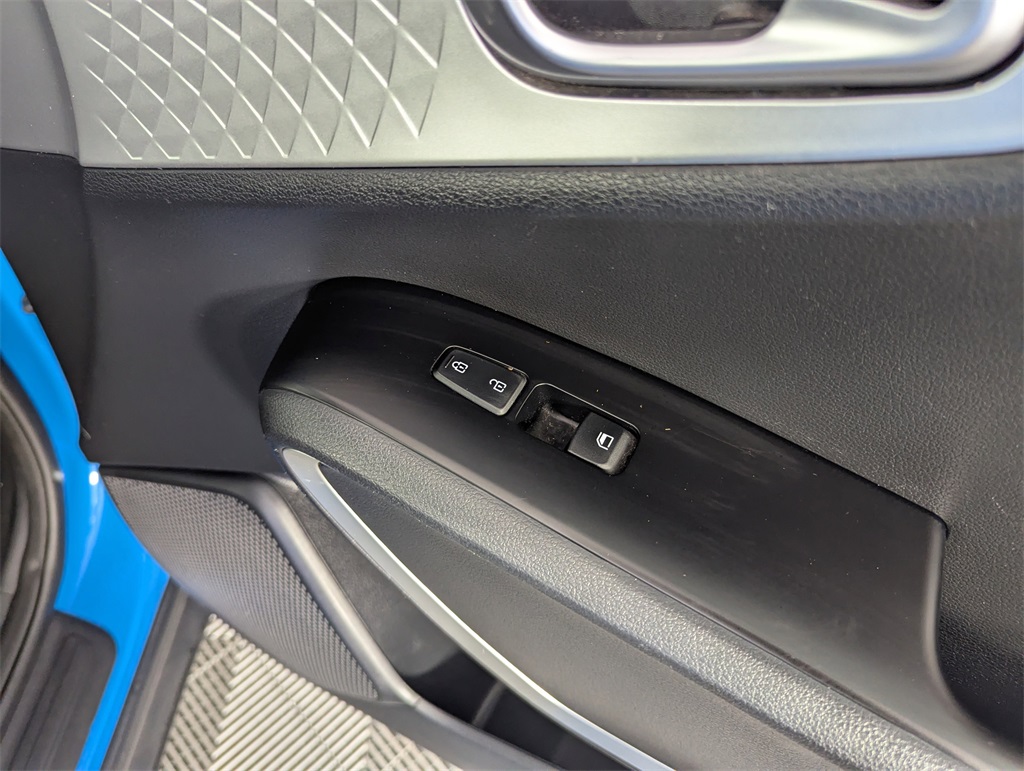 2023 Kia Soul S photo 31