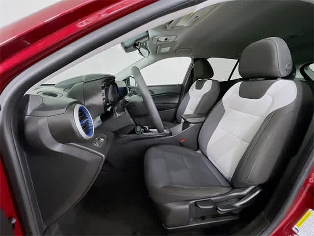 2024 Chevrolet Trax LS photo 20