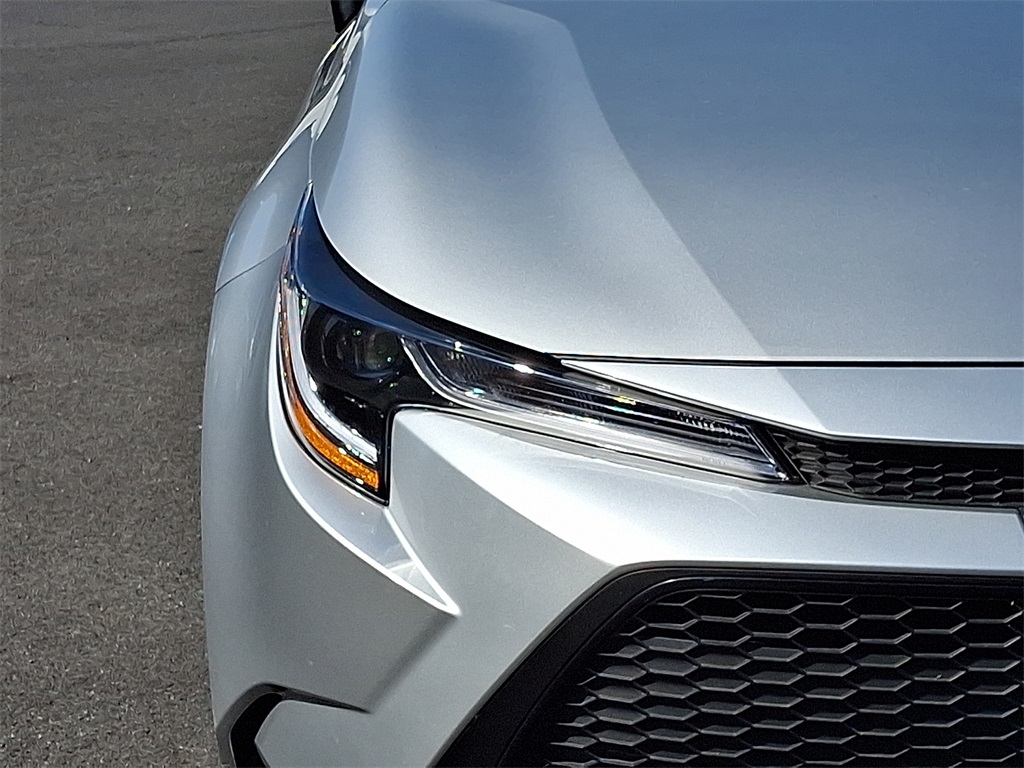2020 Toyota Corolla LE photo 10