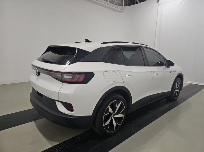 Used 2023 Volkswagen ID.4 PRO S with VIN 1V2WNPE82PC026111 for sale in Naperville, IL