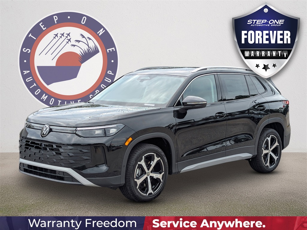 2025 Volkswagen Tiguan SE's photo