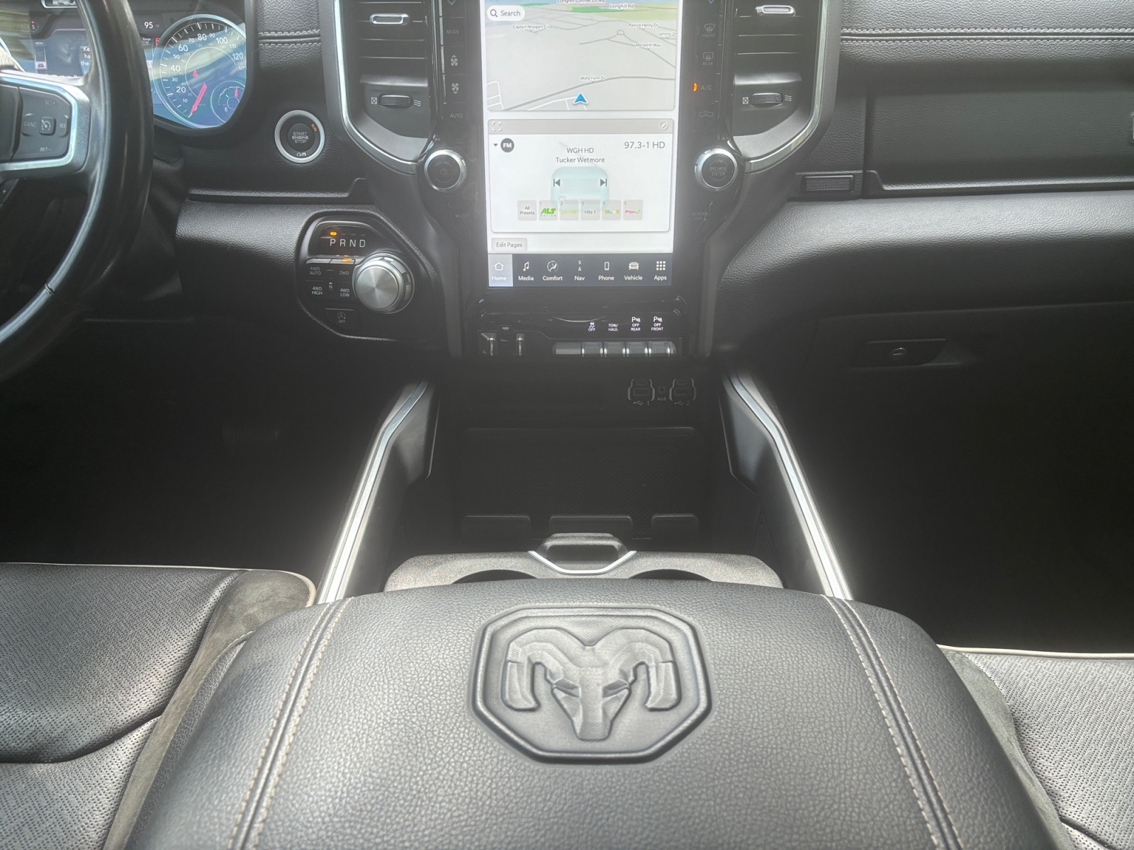 2022 Ram 1500 Laramie photo 7