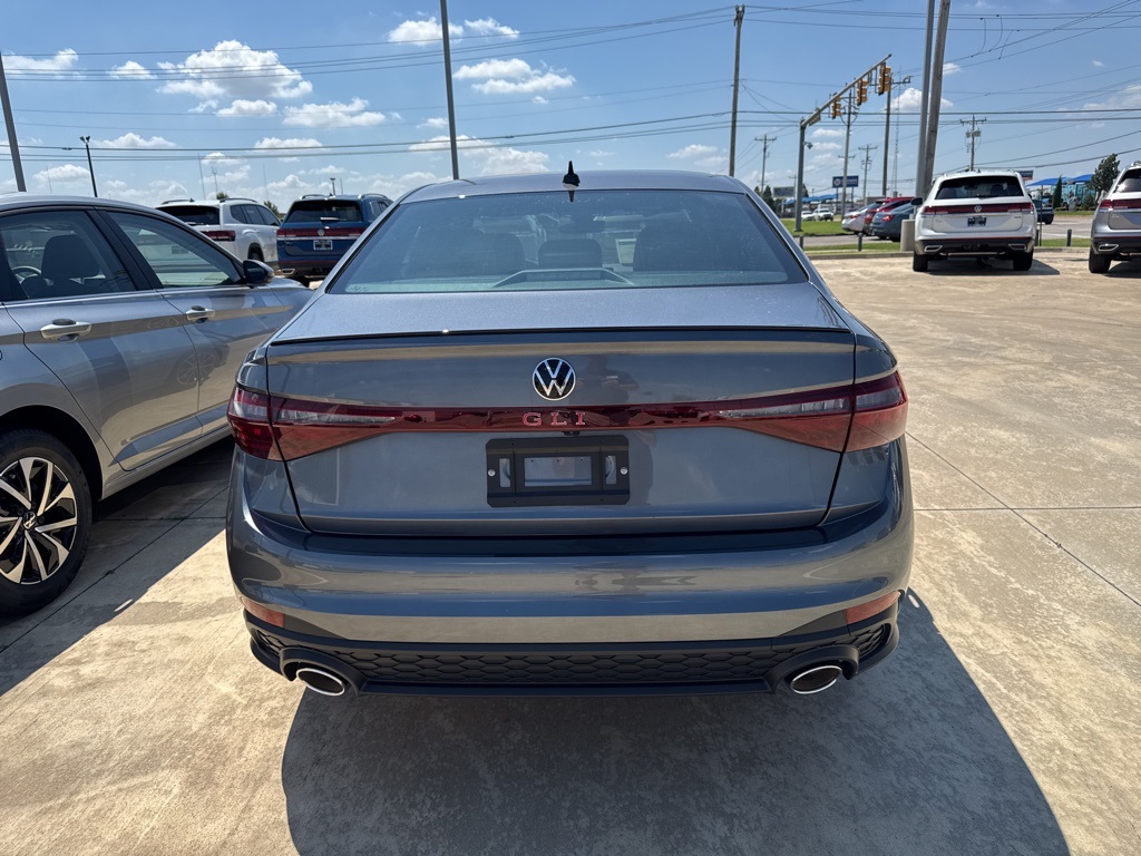 2025 Volkswagen Jetta GLI 2.0T Autobahn photo 3