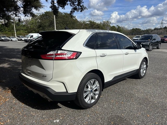 2022 Ford Edge Titanium photo 3