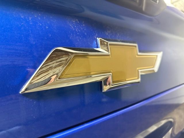 2025 Chevrolet Silverado EV LT photo 18