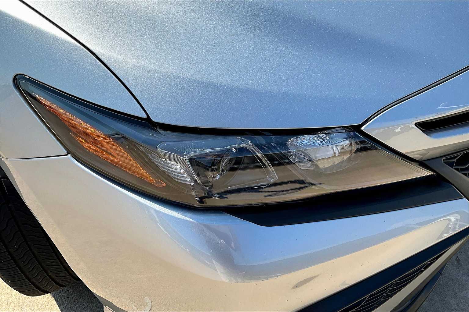 2023 Toyota Camry SE photo 24