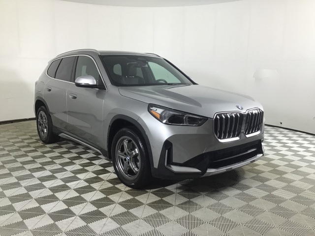 2023 BMW X1