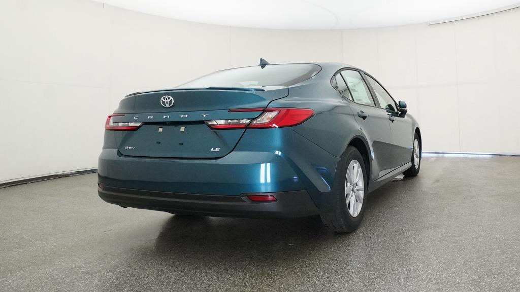 2026 Toyota Camry LE photo 20