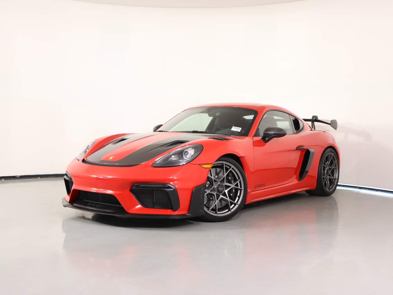 2023 Porsche 718 GT4 RS's photo