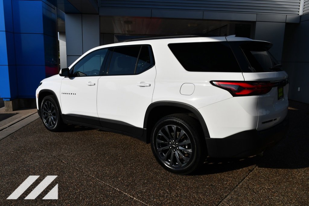 2023 Chevrolet Traverse RS photo 4