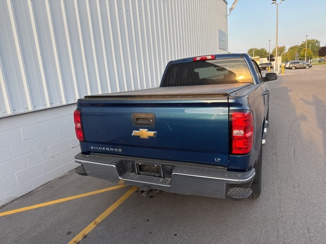 2018 Chevrolet Silverado 1500 LT photo 4