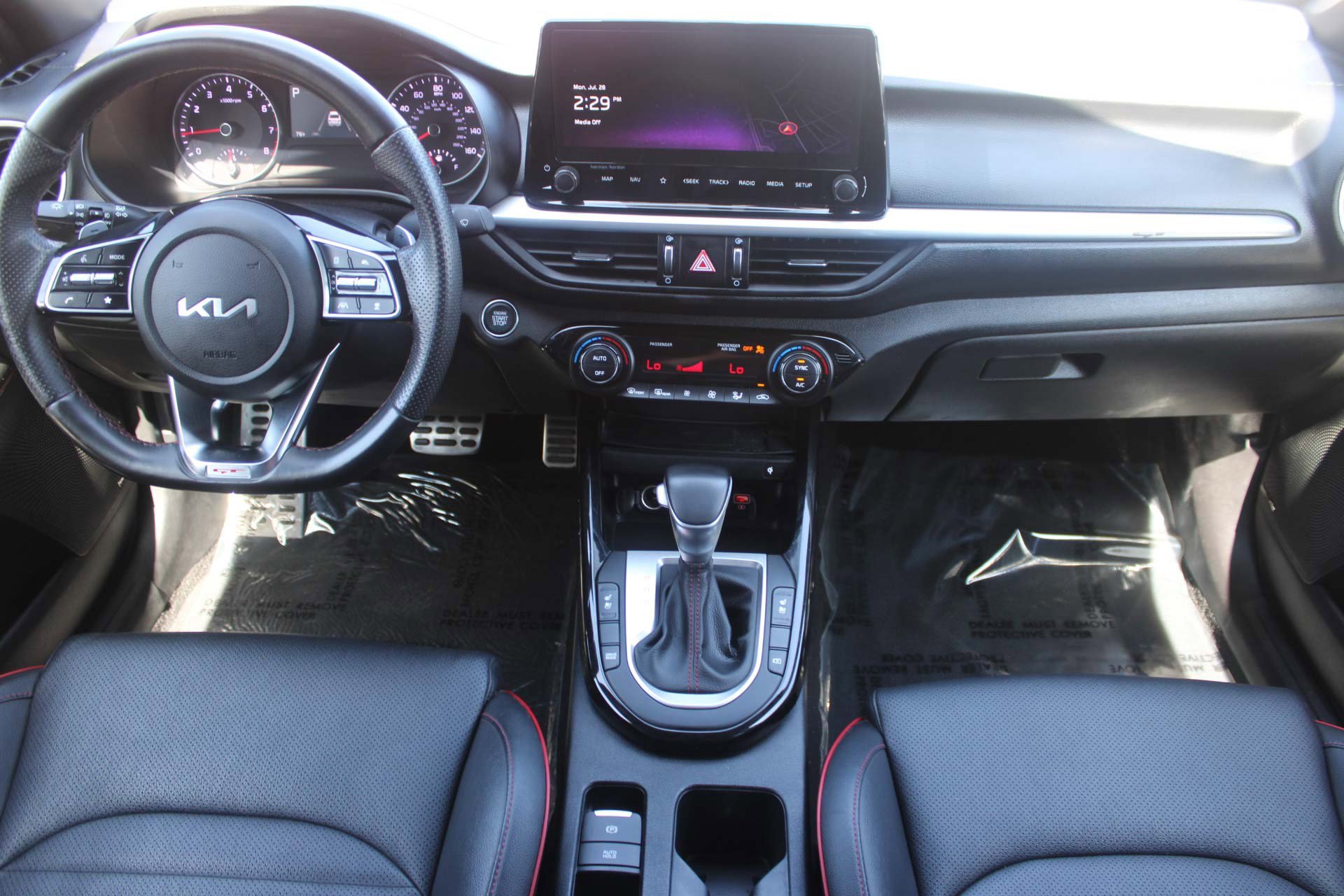 2024 Kia Forte GT photo 12