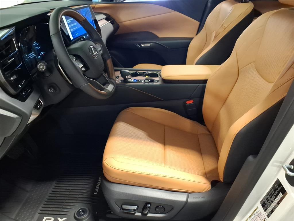 2026 Lexus RX 350h Premium photo 3