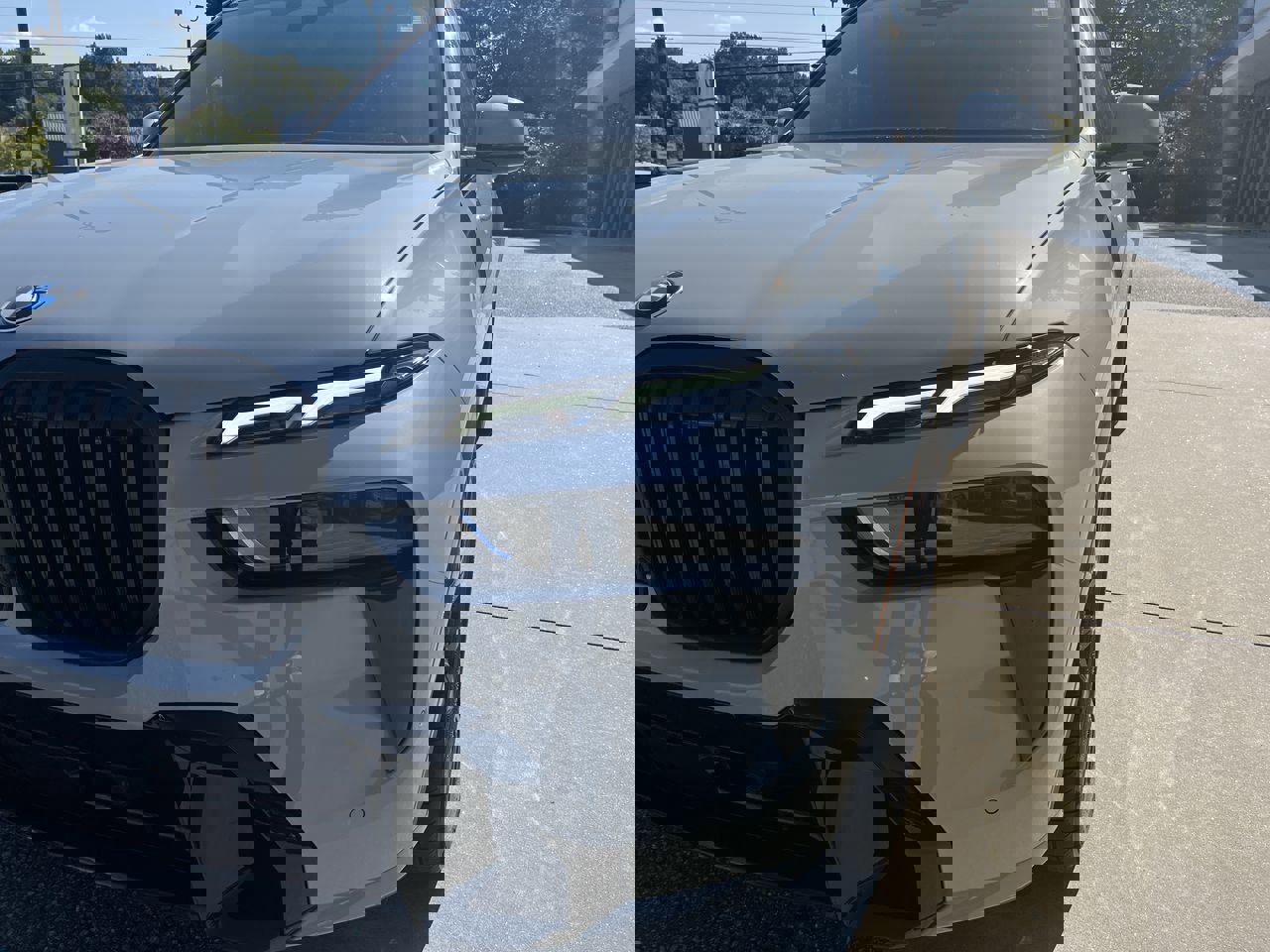 2026 Bmw X7 xDrive40i photo 11