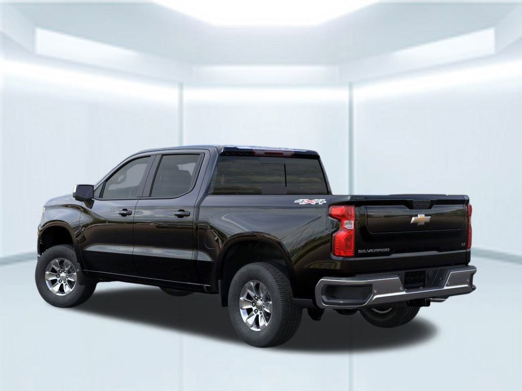 2025 Chevrolet Silverado 1500 LT photo 3