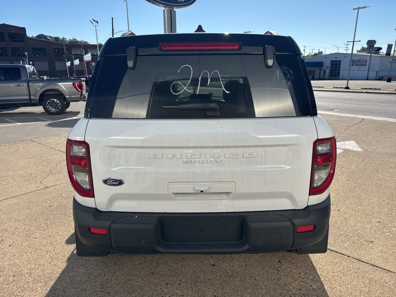 2025 Ford Bronco Sport Outer Banks photo 2