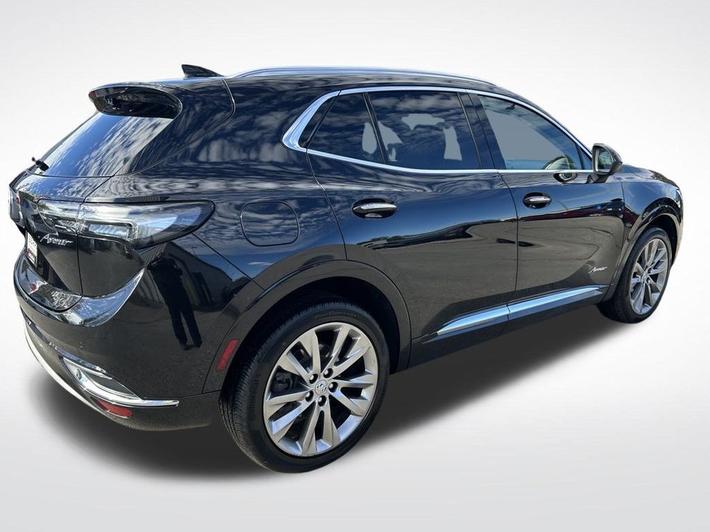 2022 Buick Envision Avenir photo 4