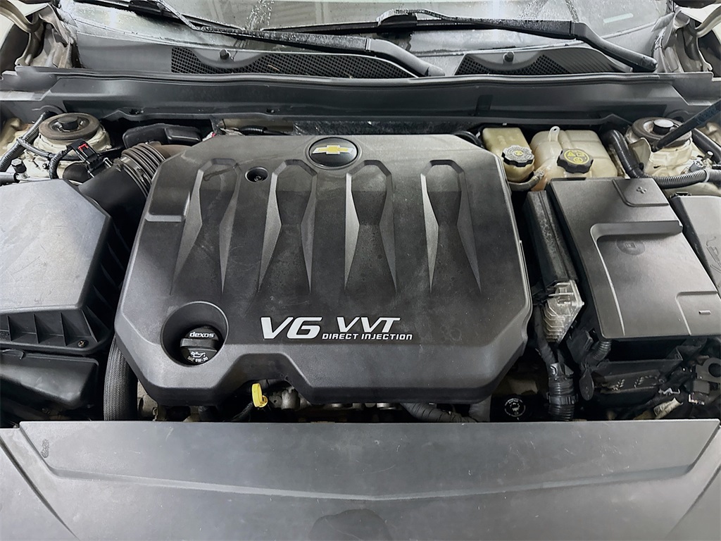 2014 Chevrolet Impala 2LT photo 23